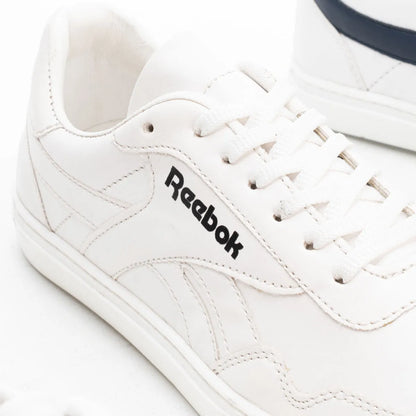 Reebok flat